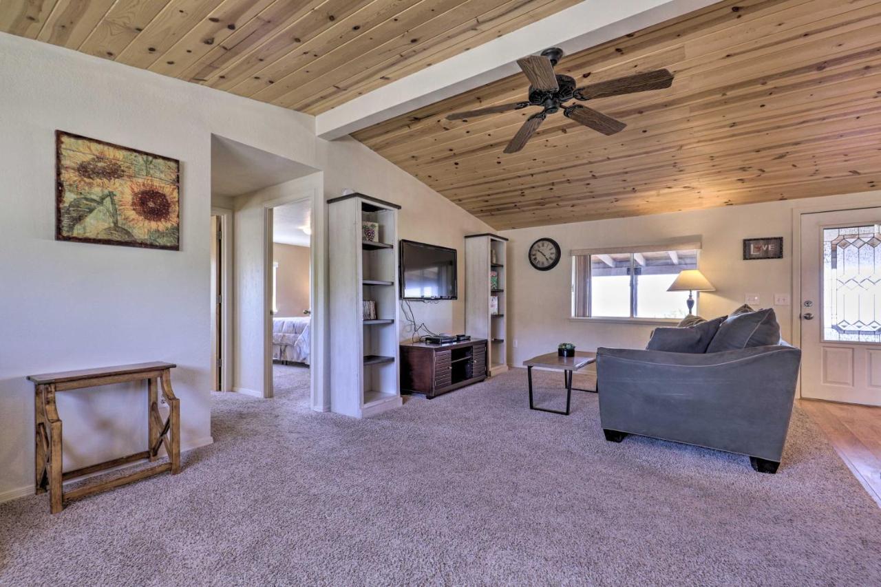 Rustic Bullhead City Retreat With Porch And Views Bagian luar foto