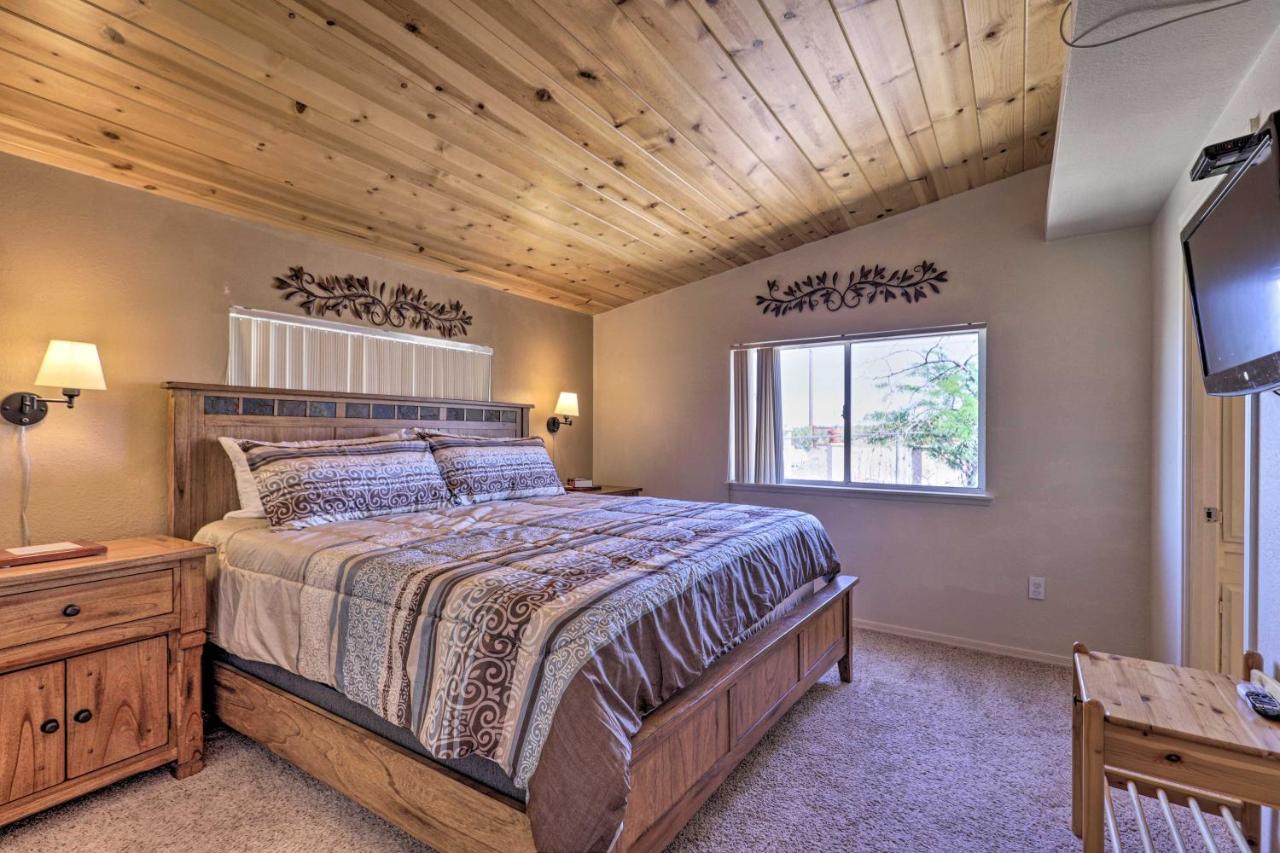 Rustic Bullhead City Retreat With Porch And Views Bagian luar foto